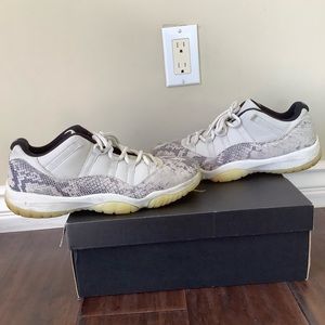 Jordan 11 Low Lightbone Snakeskin